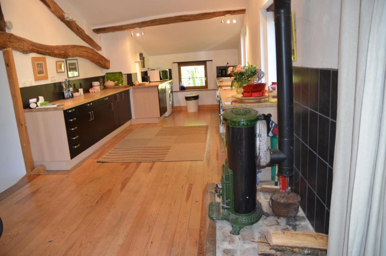 Katy'S Barn Villa Saint-Aulaye-Puymangou ภายนอก รูปภาพ