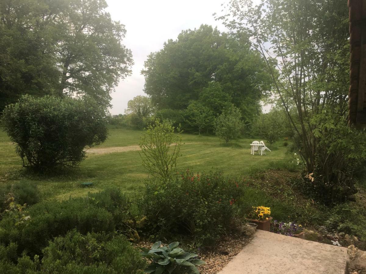 Katy'S Barn Villa Saint-Aulaye-Puymangou ภายนอก รูปภาพ